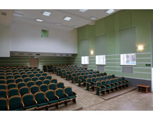 Концертний зал в дитячій музичній школі